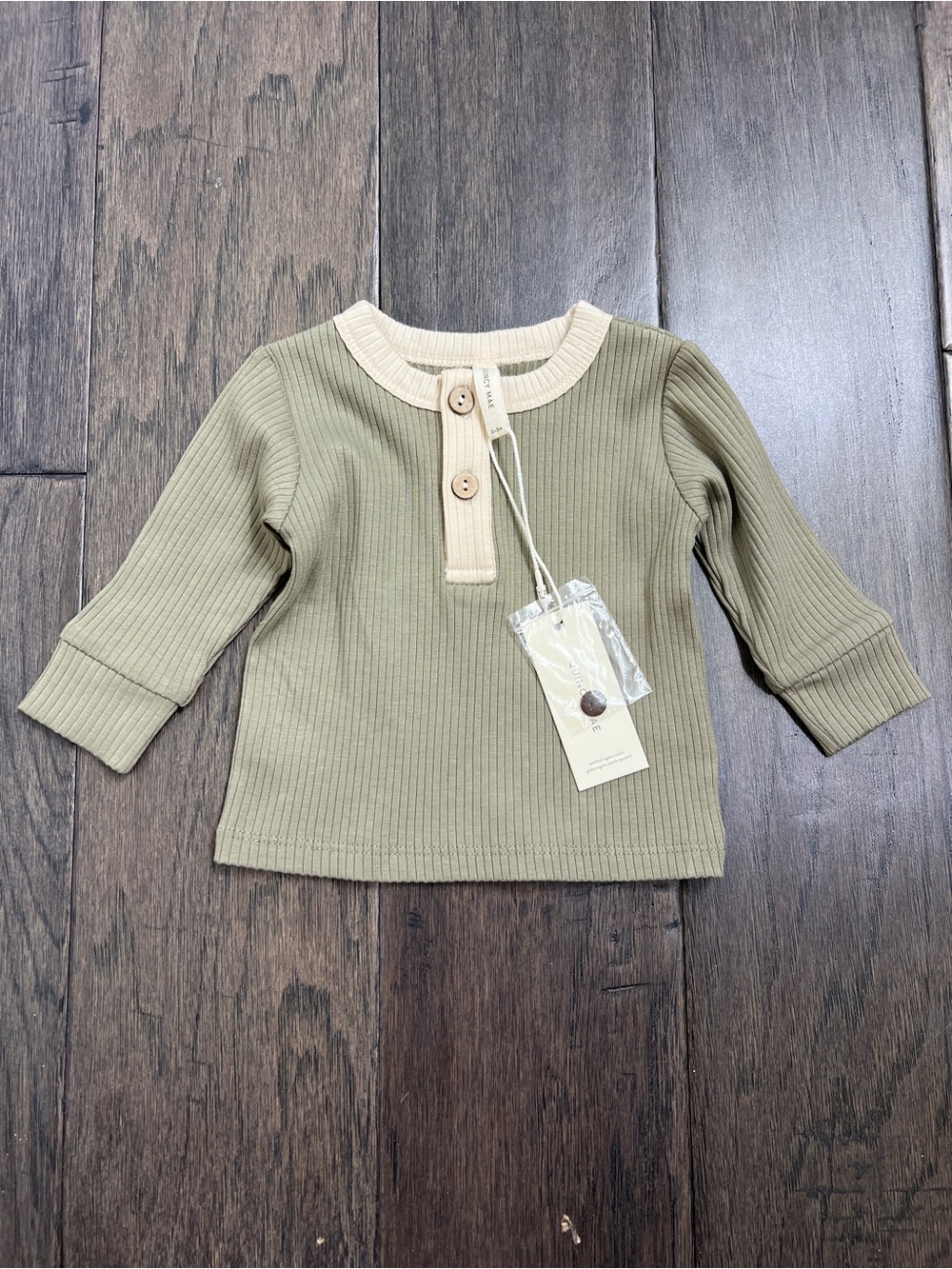 Quincy Mae NWT Ribbed Long Sleeve Henly Fern